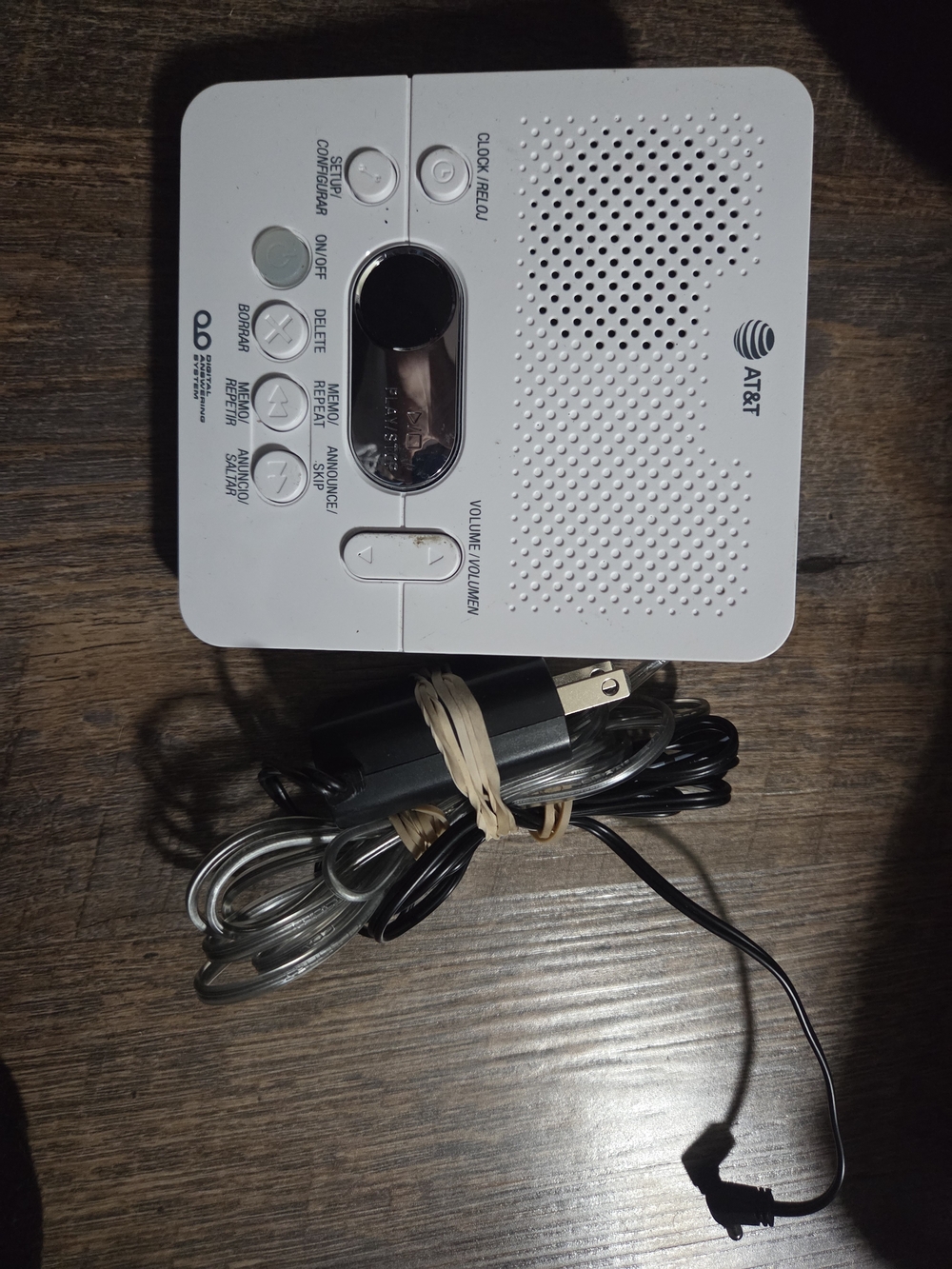 AT&T White Digital Answering Machine with Caller ID